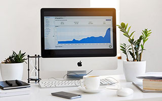 国足队员团结协作，夺得国际赛桂冠，国足lj