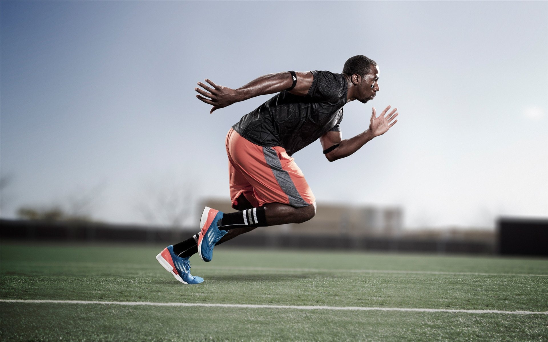 巴萨控球战术引领潮流，保持赛场主动权，巴萨控球打法